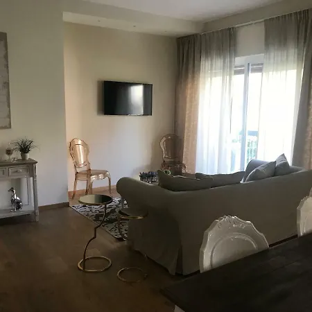 70's Luxury Cavour Апартаменты *